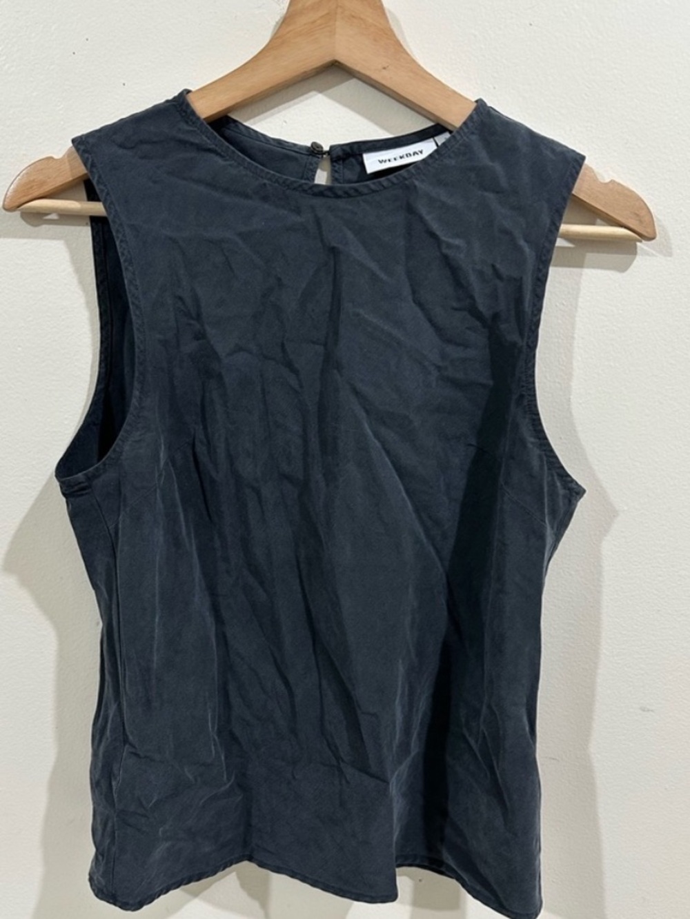 Weekday Sleeveless Crewneck Tank Top in Charcoal Black